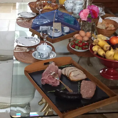 Bed & Breakfast Chartreuse Le Logis La Montagne 3*