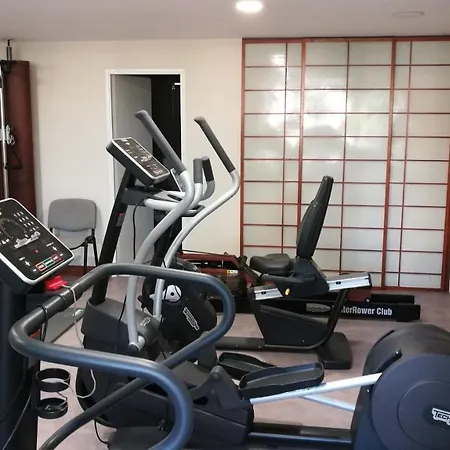 Chartreuse Le Logis La Montagne 住宿加早餐酒店 3*