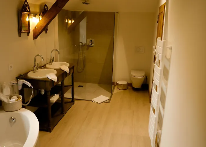 Chartreuse Le Logis La Montagne Bed & Breakfast 3*